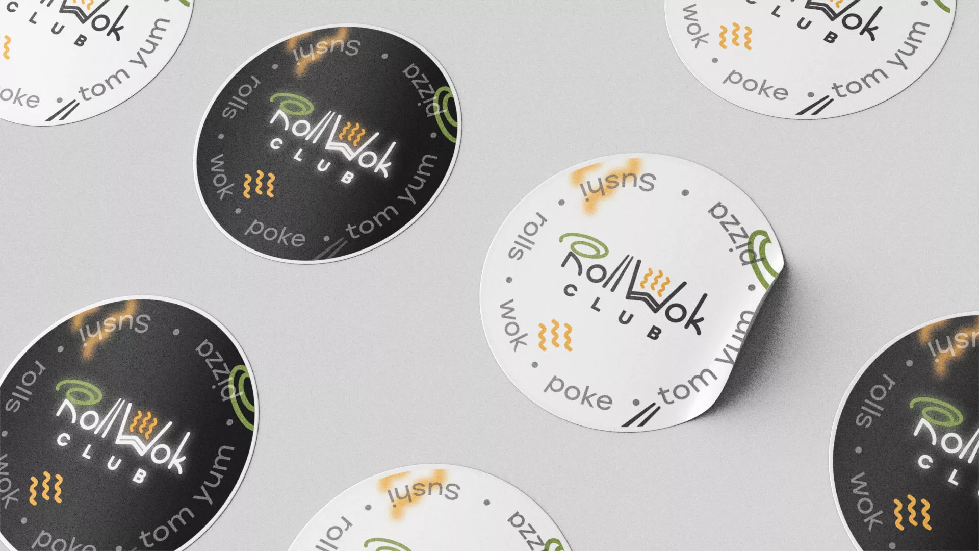 Разработка наклеек для суши-бара «Roll Wok Club» в Реутове